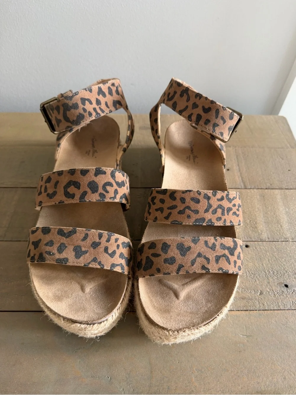 Universal Thread Leopard Espadrille Platform Sandals
